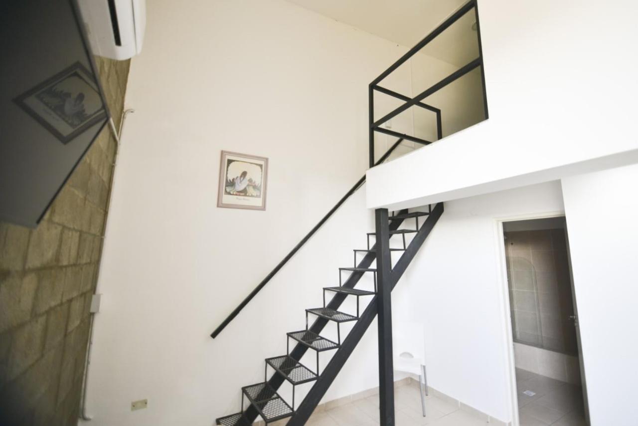 Las Maras Suites Viedma Luaran gambar